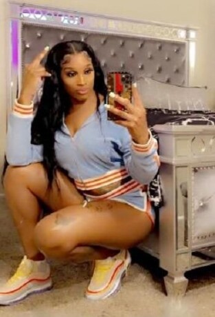 shemale-escort-in-oneonta-ny-917-444-3436-big-0