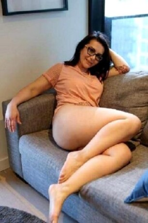 female-escorts-in-evansville-in-219-244-4906-big-0