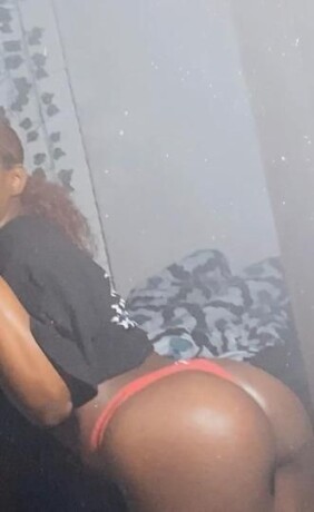 london-splash-female-escorts-in-tyler-tx-214-329-5919-big-2