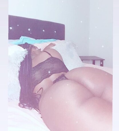 shemale-escort-in-norfolk-va-470-290-3222-big-4