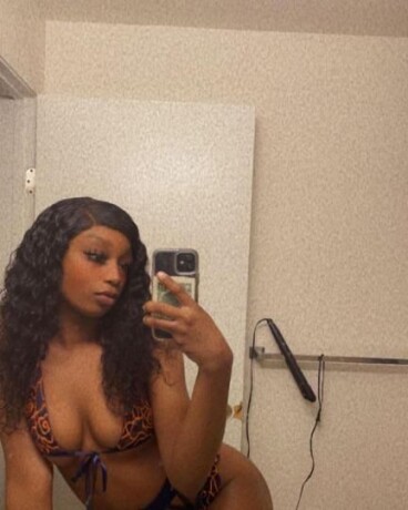 female-escorts-in-college-station-tx-469-575-9191-big-2