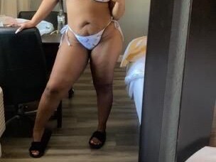 starbursts-female-escorts-in-denver-co