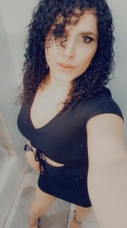 angelique-shemale-escort-in-chicago-il-773-940-5629-big-4