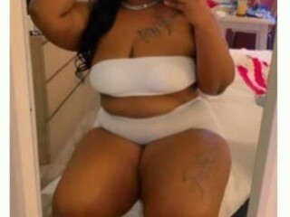 kendall-female-escorts-in-savannah-ga-912-421-1332