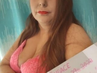 candacey-female-escorts-in-edmonton-canada