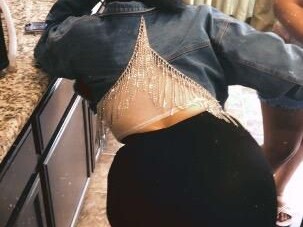 mamasita-female-escorts-in-bakersfield-ca