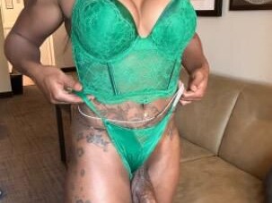 jade-female-escorts-in-little-rock-ar