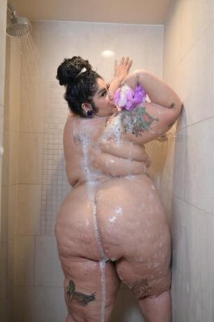 female-escorts-in-janesville-wi-414-710-3647-big-3