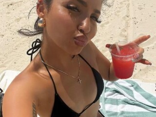 female-escorts-in-detroit-mi-248-409-8867