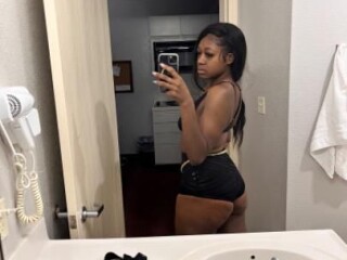 miracle-female-escorts-in-milwaukee-wi-414-539-2288