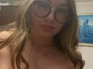 female-escorts-in-milwaukee-wi-608-765-1589