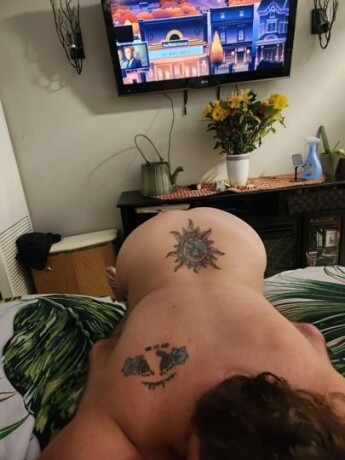 kween-female-escorts-in-hamilton-canada-1-226-378-9099-big-0