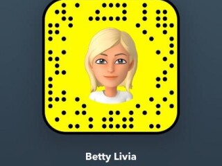 betty-shemale-escort-in-milwaukee-wi-240-458-7583