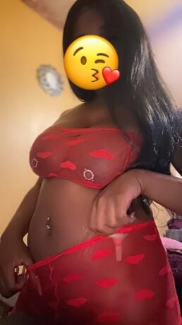 treasure-female-escorts-in-milwaukee-wi-414-363-6129-big-2