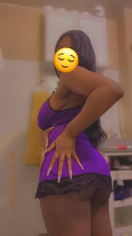 treasure-female-escorts-in-milwaukee-wi-414-363-6129-big-4