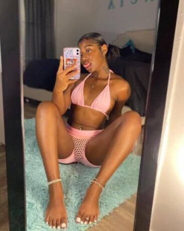 kelly-female-escorts-in-colorado-springs-co-267-749-2244-big-0