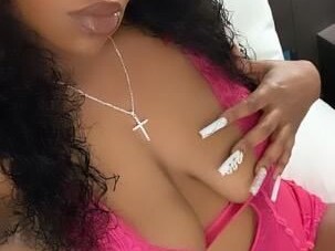 female-escorts-in-washington-dc-786-938-3408