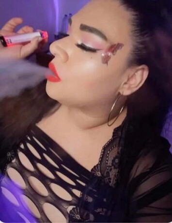 shemale-escort-in-chicago-il-817-670-0243-big-3