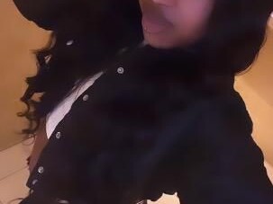 shemale-escort-in-des-moines-ia-414-323-3457