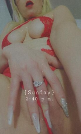 chels-female-escorts-in-winnipeg-canada-1-204-808-8482-big-1