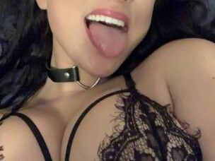 female-escorts-in-detroit-mi-313-925-7714