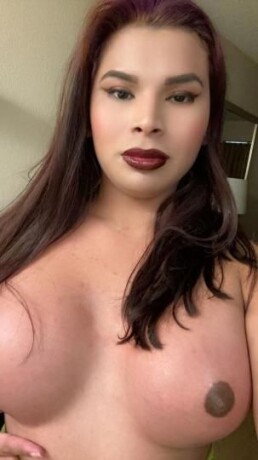 monse-shemale-escort-in-new-london-ct-409-683-8311-big-1