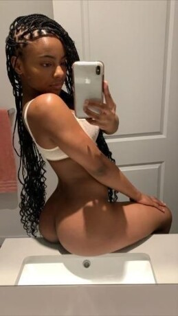 female-escorts-in-detroit-mi-313-635-9299-big-4