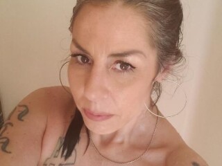 tiny-female-escorts-in-portland-or-503-853-3304