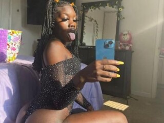 luci-female-escorts-in-queens-ny