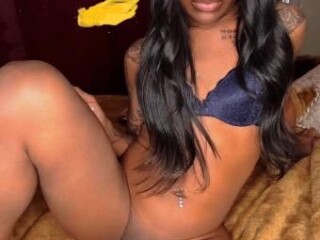 ts-shemale-escort-in-palm-springs-ca-772-410-3332