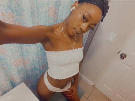 nariahh-female-escorts-in-denver-co-720-692-7417-big-3
