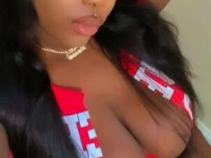 female-escorts-in-staten-island-ny-516-402-3240