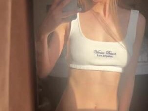 female-escorts-in-detroit-mi-407-216-3030