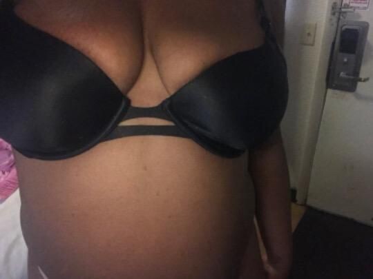 alisa-and-dream-female-escorts-in-detroit-mi-248-863-0418-big-3