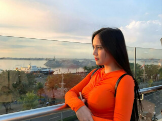 sweet-ayah-ladyboy-shemale-escort-in-manila-philippines-63-945-297-0204