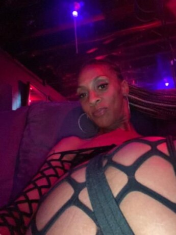chemistrybaddy-female-escorts-in-columbia-sc-803-464-4043-big-0