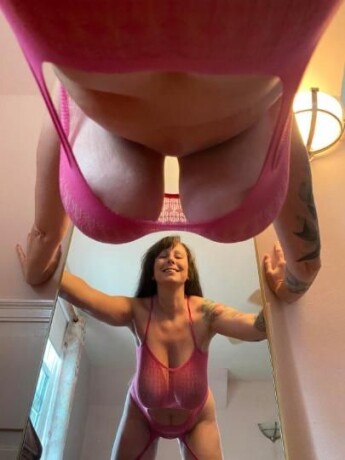sandra-elliot-female-escorts-in-sacramento-ca-210-791-1192-big-2