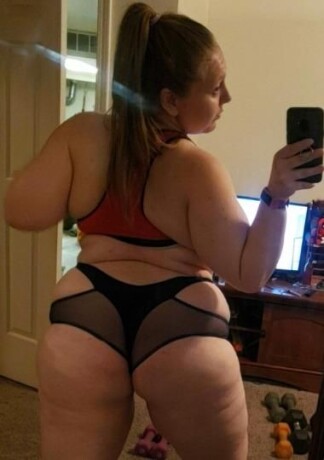 female-escorts-in-staten-island-ny-929-406-1216-big-4