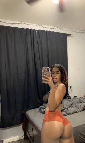 female-escorts-in-denver-co-619-317-2261-big-2