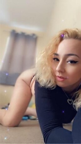 female-escorts-in-baltimore-md-410-863-2466-big-0