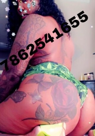 treatz-female-escorts-in-phoenix-az-786-254-1655-big-2