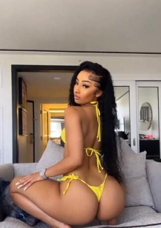 female-escorts-in-long-island-city-ny-914-940-4201-big-1