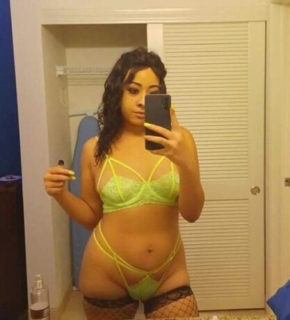 female-escorts-in-suffolk-va-804-417-6489-big-3