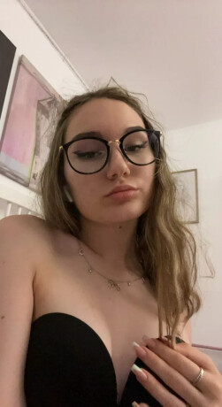 im-available-for-fun-female-escorts-in-virginia-beach-va-929-754-7754-big-0