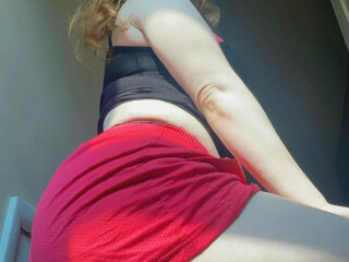 hi-im-jenny-sexy-red-head-hooker-in-providence-available-for-hookup-female-escorts-in-providence-ri-772-618-2445