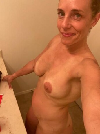 female-escorts-in-norman-ok-918-612-0648-big-1