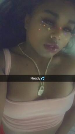 shay-shemale-escort-in-suffolk-va-757-509-4210-big-0