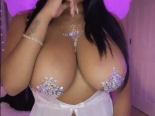 kiss2-female-escorts-in-staten-island-ny-315-291-6470