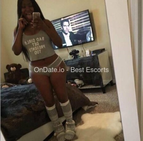 ariana-female-escorts-in-cleveland-oh-614-906-2618-big-2