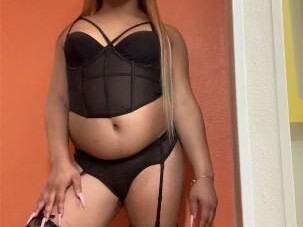 red-shemale-escort-in-baltimore-md